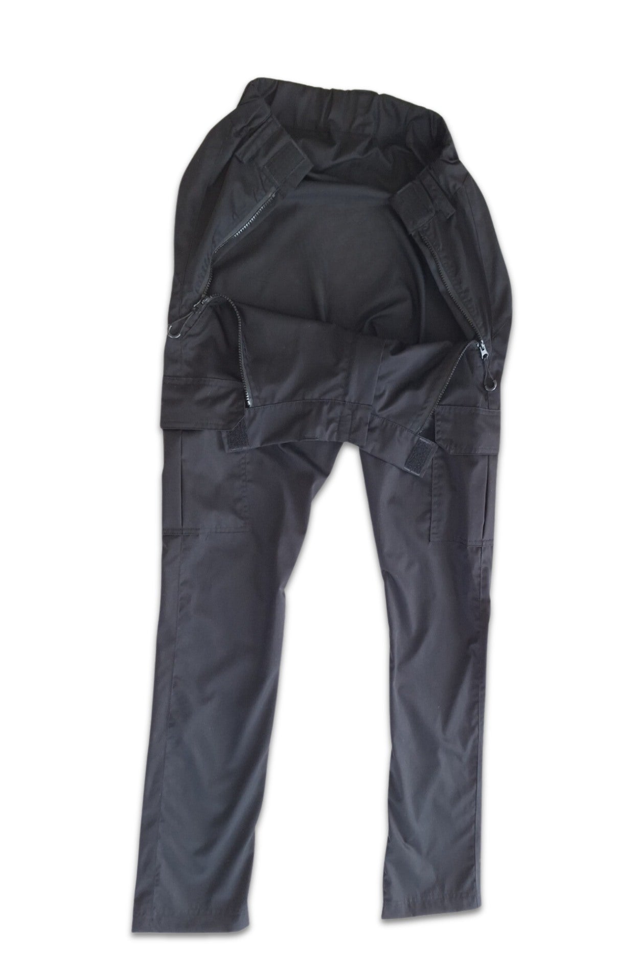 Men's cargo pants with side pockets, wheelchair adapted, black